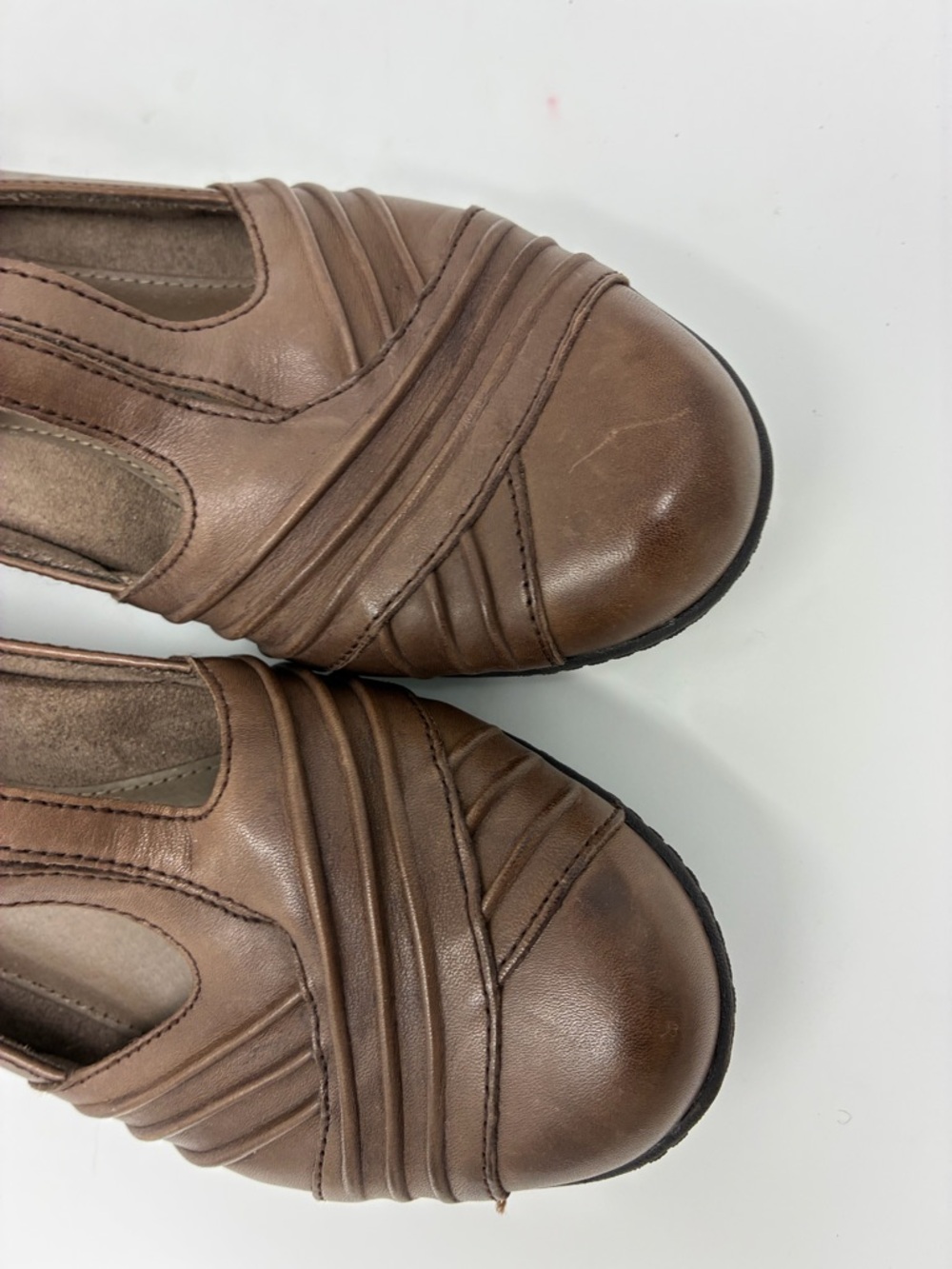 Earth Brown T-Strap Low Heel Women's Shoes genuine leather - Picture 4 of 8